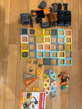 Construction Set - Multicolor Magnetic Building Toy (2 sets combined)